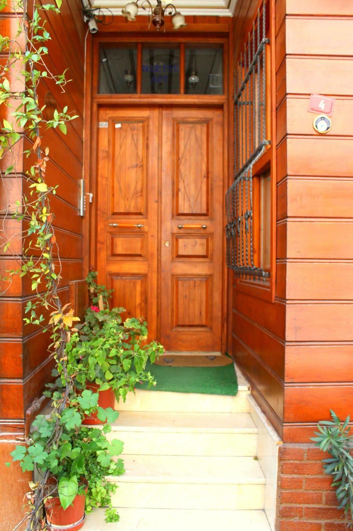 Blue Eye Suites Istanbul Bagian luar foto